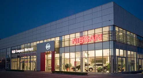 1363853212_vidi_nissan_salon.jpg