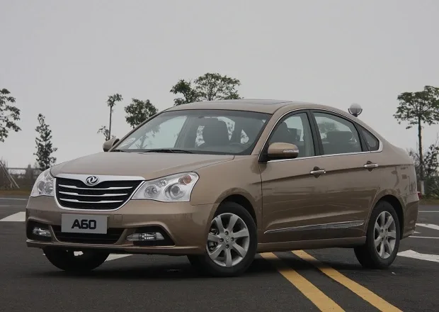 2012_Dongfeng_A60_002_2871.jpg