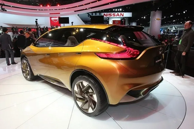 Nissan-Resonance-Concept-2.jpg