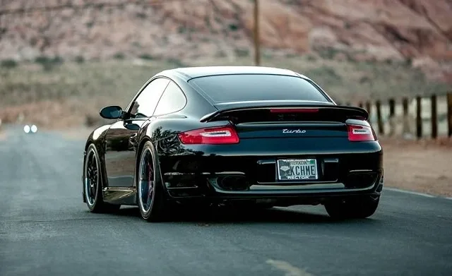 switzer-porsche-911-turbo.538870451748.jpg