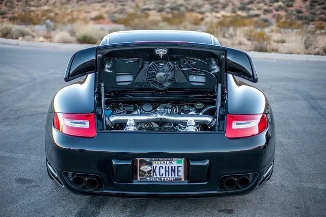 switzer-porsche-911-turbo.126382187888.jpg
