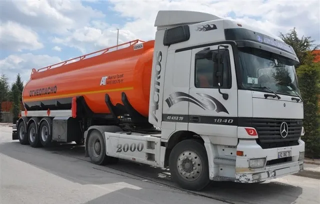 7-polupricep-benzovoz-ozgul-30-40-normec.jpg