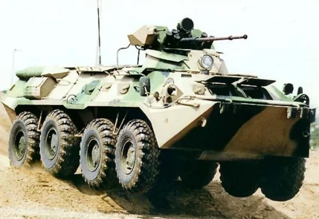 btr80_2.jpg