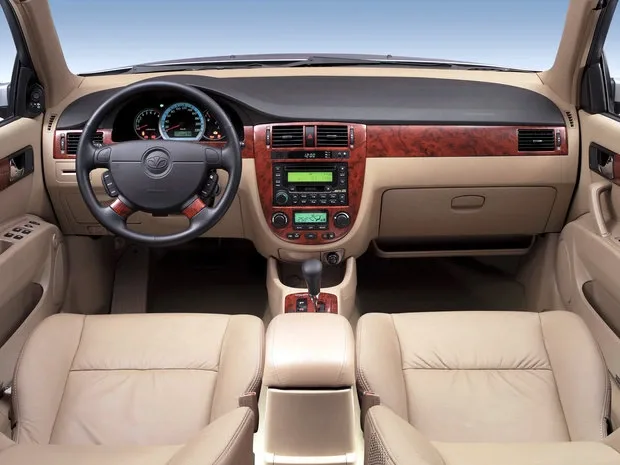 Daewoo_gentra_3.jpg