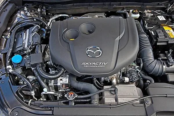 Mazda_3_Sedan_2014-20.jpg