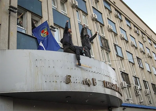 lugansk01.jpg