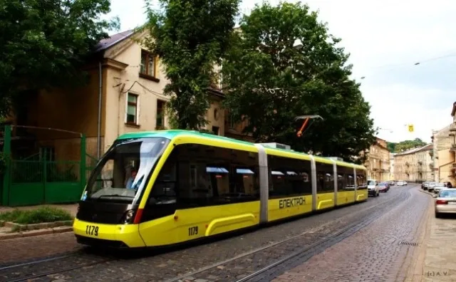 tramvai-lvov-650x402.jpg