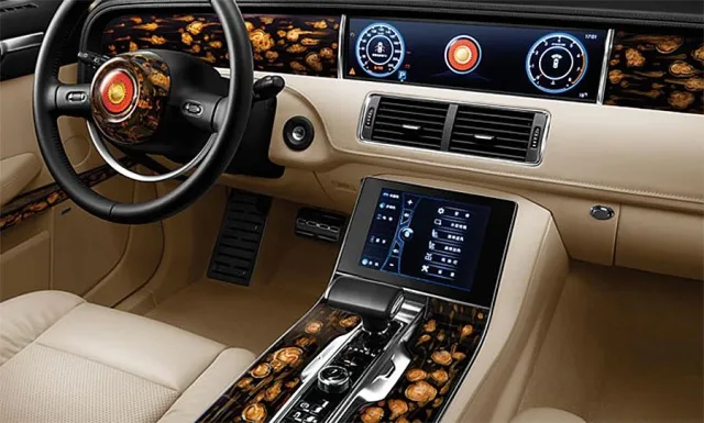 Hongqi-interior.jpg