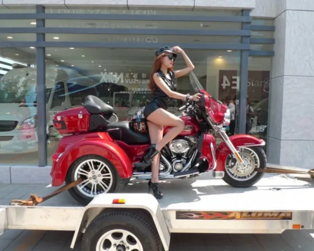 random-beijing-auto-show-4-660x528.jpg