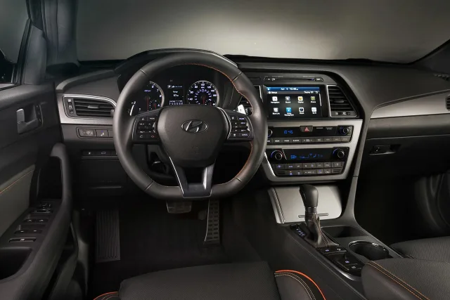 007-2015-hyundai-sonata-1.jpg