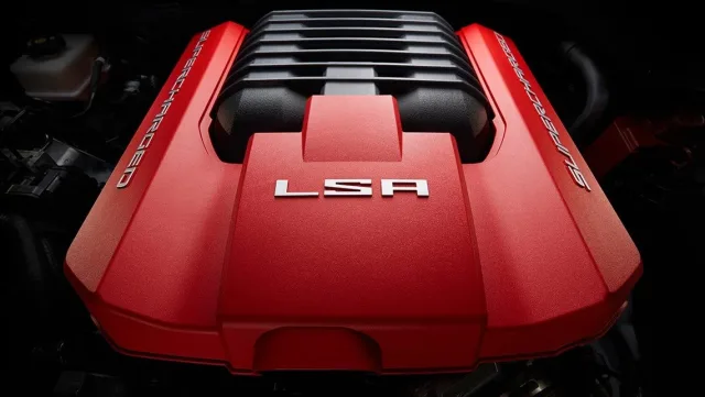 hsv-gts-supercharged-engine.jpg