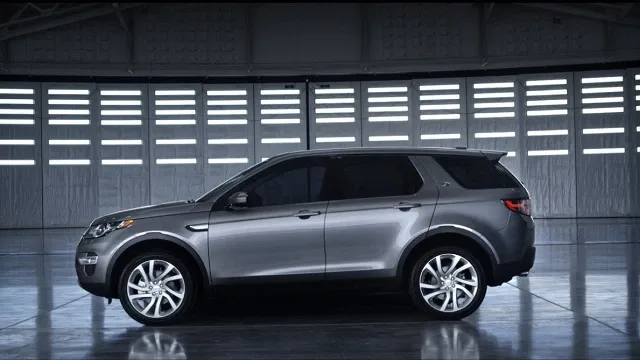 LR-Discovery-Sport-16.jpg