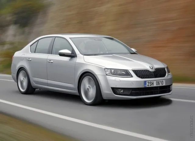 Skoda Octavia A7 2013 хетчбек — 11