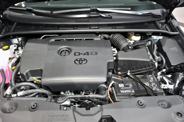12-toyota-avensis-frankfurt.jpg