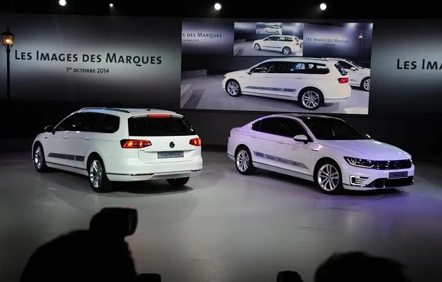 paris-vw-night-vw-gte.jpg