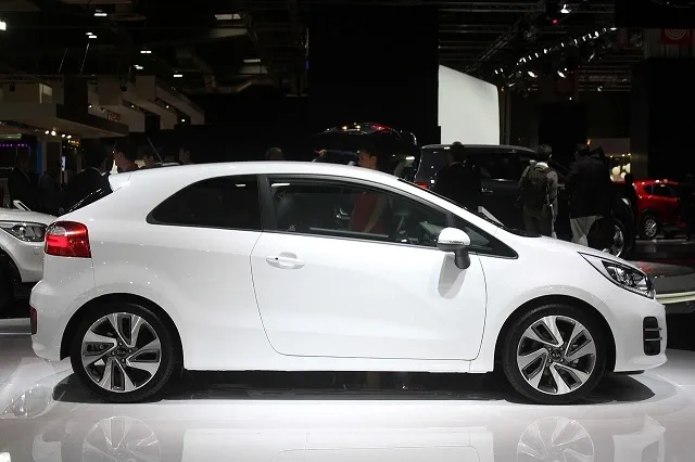 2015-kia-rio-04-1.jpg