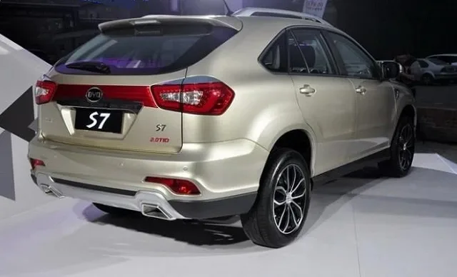 byd-s7-china-launch-3-660x457.jpg