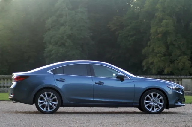 05-2014-mazda6-fd.jpg