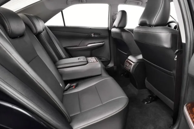 foto-camry-2015_09-650x433.jpg