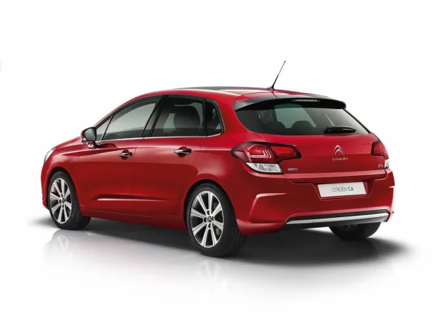 citroen_c4_2015_02.jpg