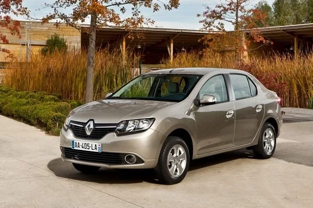 2-20121101_renault_symbol_logan_2013_02.jpg