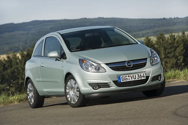 opel_corsa_1_3_cdti_dpf_75cv_enjoy_ecoflex_large_13940.jpg