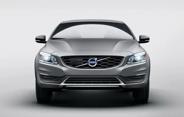 volvo-rasshiryaet-semeystvo-cross-country-6.jpg