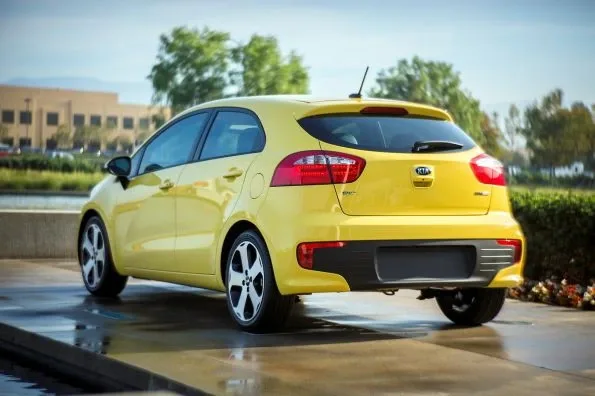 Kia-Rio-2016_1_1423765316444.jpg
