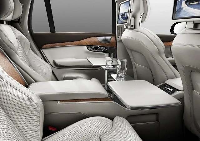 volvoxc90excellence5.jpg
