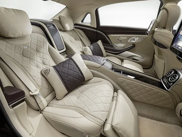 Interior_4.jpg