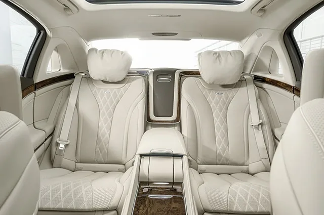 Interior_7.jpg