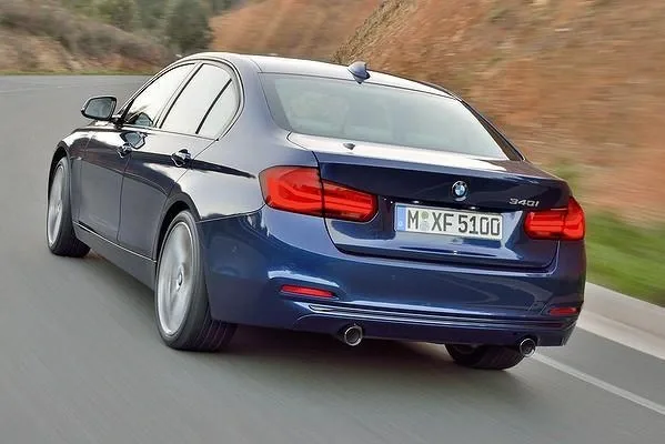 3-series-facelift-005.jpg