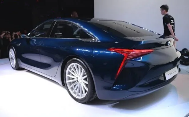 youxia-x-tesla-model-s-3-660x409.jpg