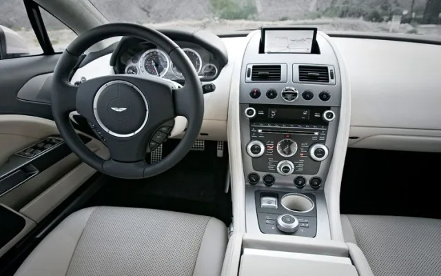 rolls-royce-bentley-cfs-speed-aston-martin-rapide-interior-1.jpg