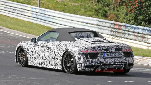 audi-r8-spyder-track-8-1.jpg