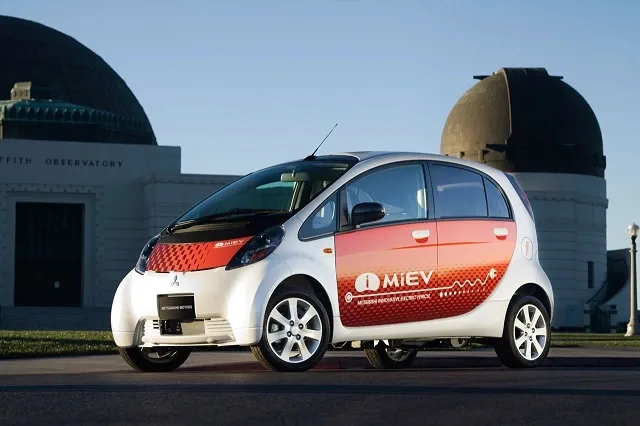 mitsubishi-imiev1.jpg