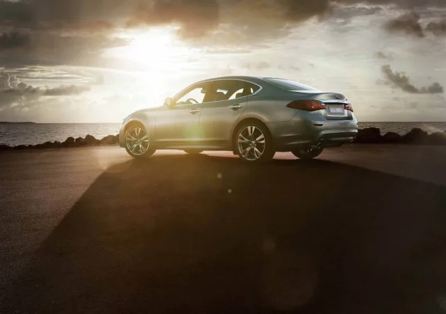 Infiniti-Q70_2015_1280x960_wallpaper_2e.jpg