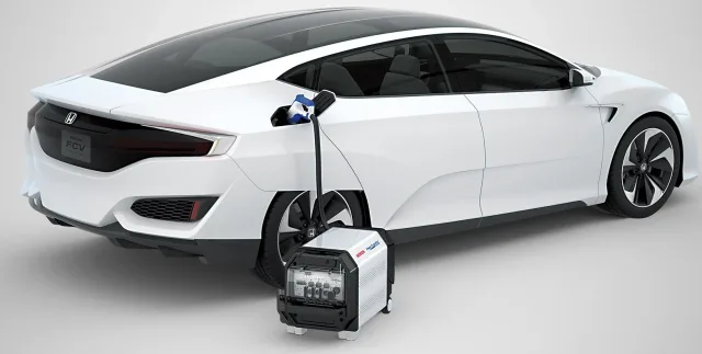 Honda-FCV-concept-and-Honda-Power-Exporter-concept-connected.jpg