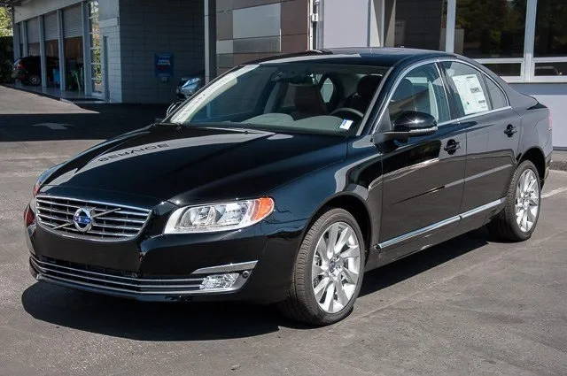 2015-volvo-s80-t6-platinum.png