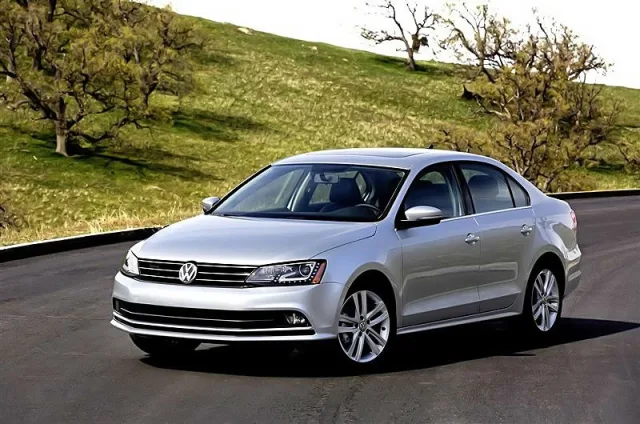 1407922620_new-volkswagen-jetta-2015.jpg