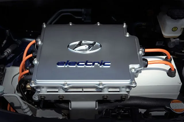 Hyundai-BlueOn-03.jpg