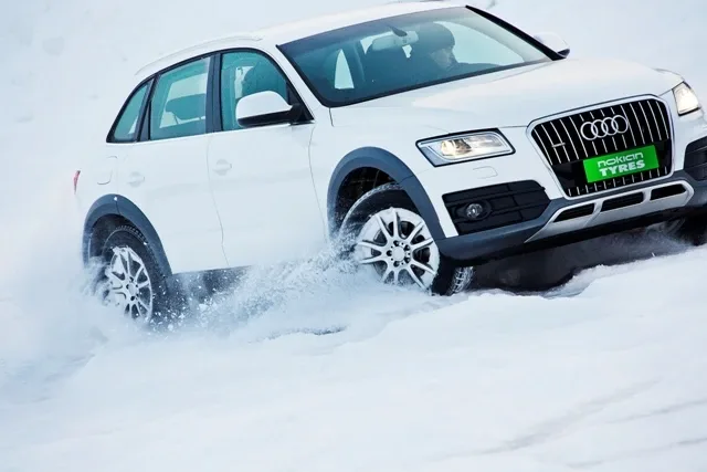 Nokian_Hakkapeliitta_R2_SUV_014.jpg