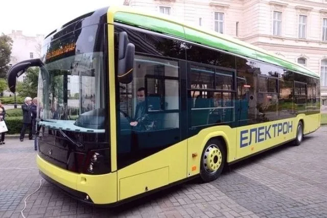 235996.jpg