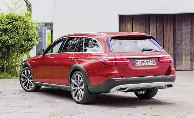 Mercedes-Benz-E-Class_All-Terrain-2017-1280-0f.jpg