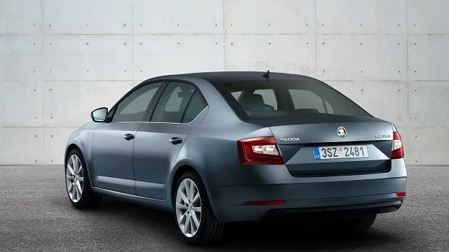 2017-skoda-octavia-facelift-has-dual-headlights-inspired-by-the-w212-e-class_2.jpg