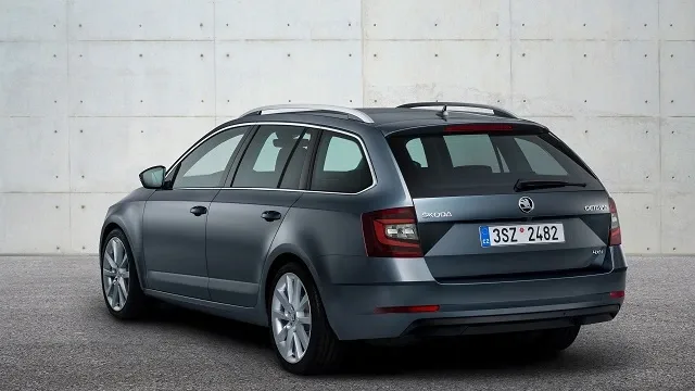 2017-skoda-octavia-facelift-has-dual-headlights-inspired-by-the-w212-e-class_3.jpg