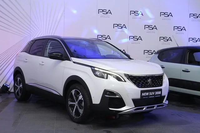 citroen-peugeot-present-2.jpg