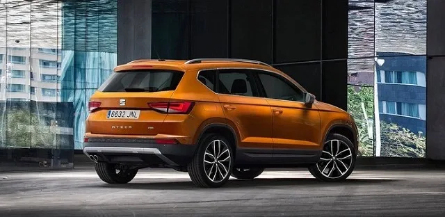 Seat-Ateca-2017-800-2b.jpg