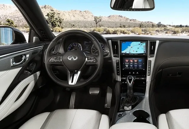 Infiniti-Q60-2017-800-83.jpg