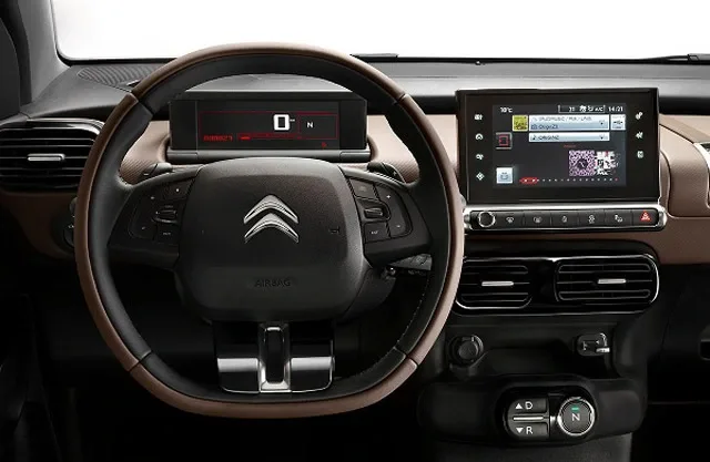 ais-citroen-c4-cactus-3.jpg